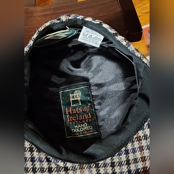 Hats of Ireland Castlebar hand tailored flat cap / newsboy cap. - Picture 10 of 10